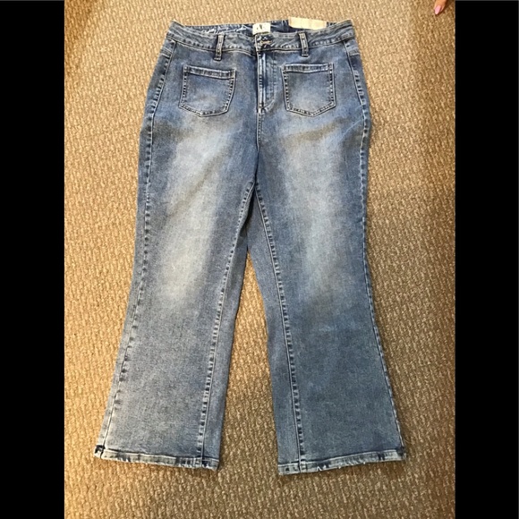 Plus Size NWT D/C JeansBoot Cut - Picture 1 of 7